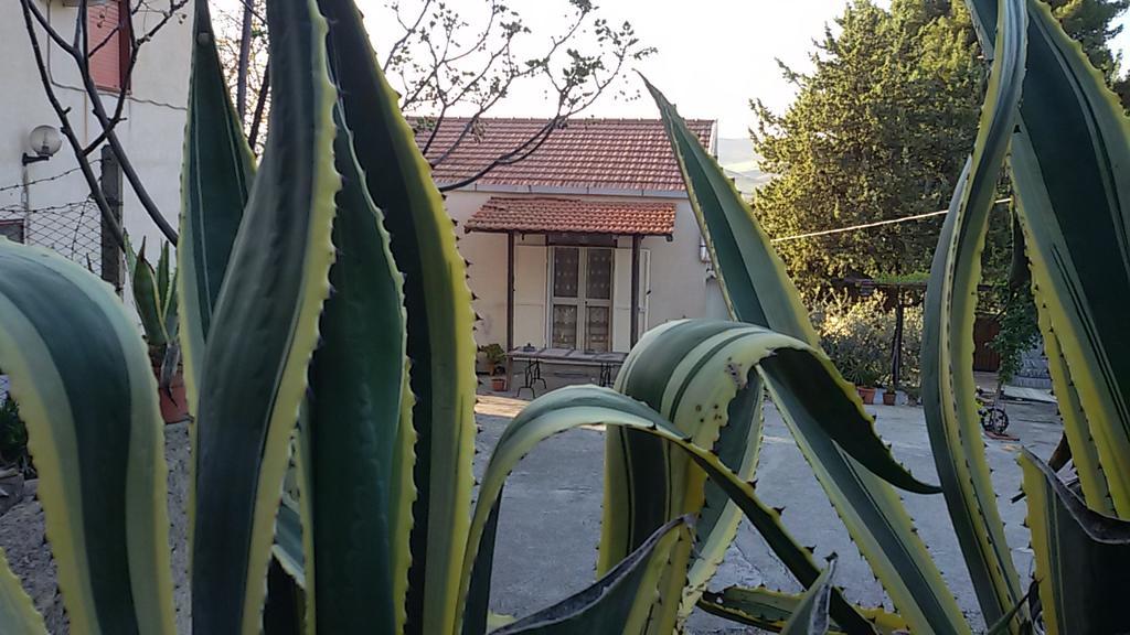 B&B Troisi Racalmuto 外观 照片